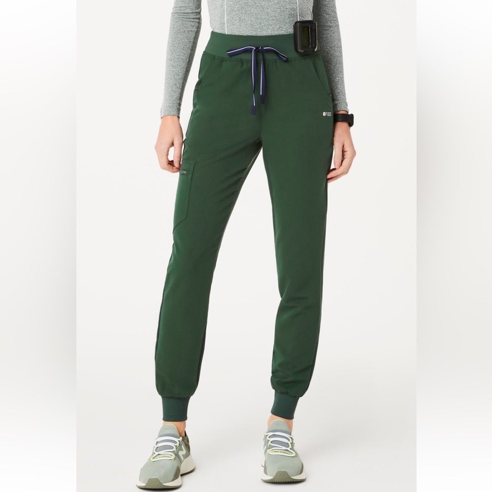 FIGS Zamora Petite Small Joggers Scrub Pants (British Racing Green) *New*